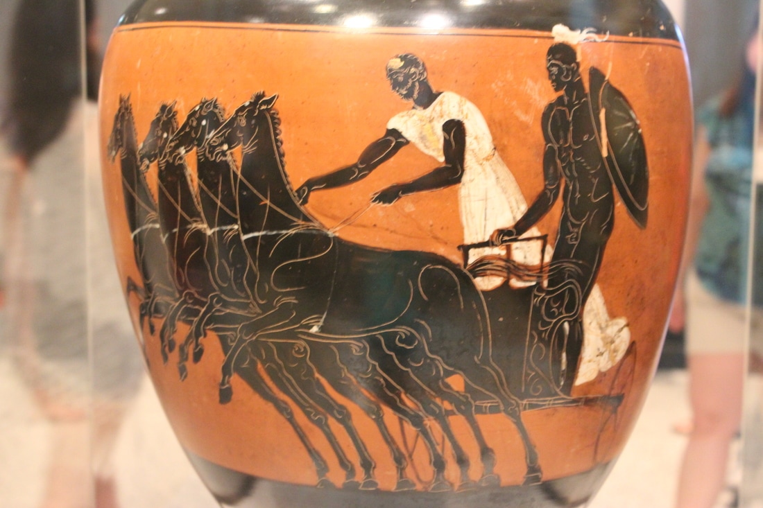 Greek Vase with 4 horse chariot. 6th century BCE